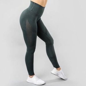 ALPHALETE Aero Leggings